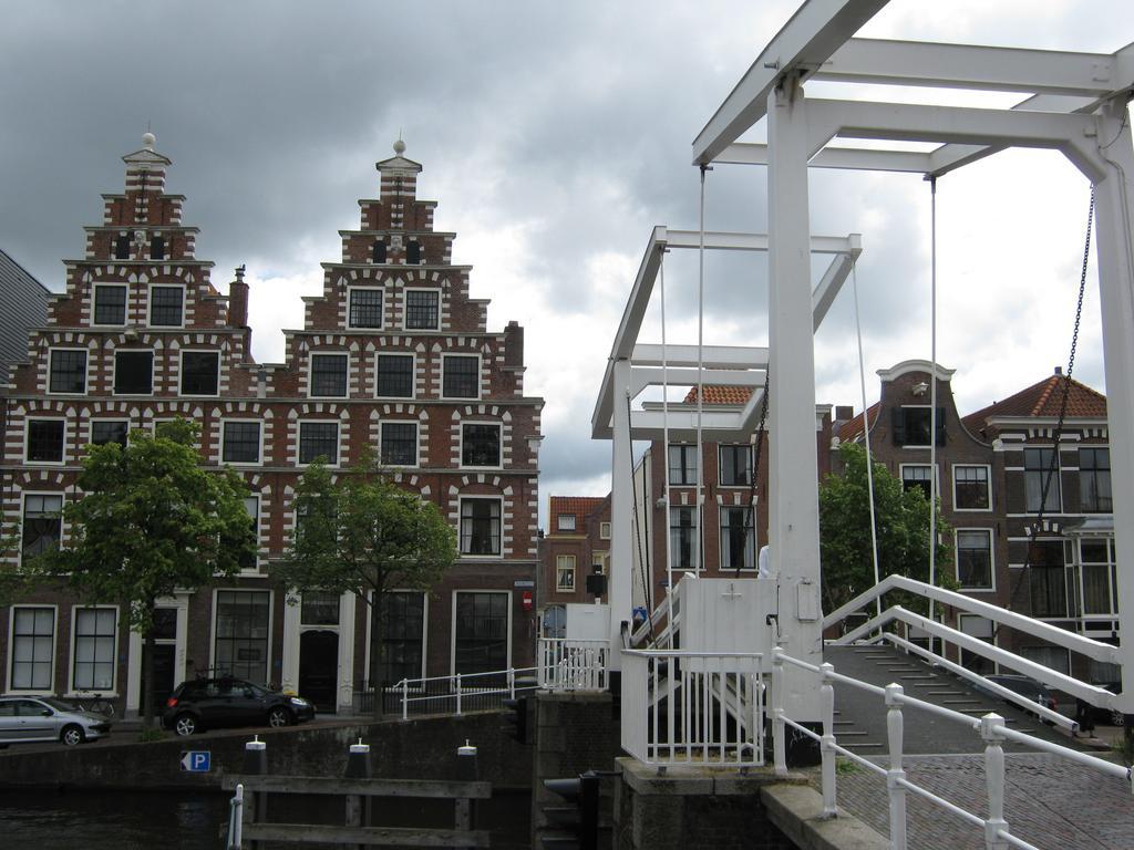 1001 Nacht Hotel 2*